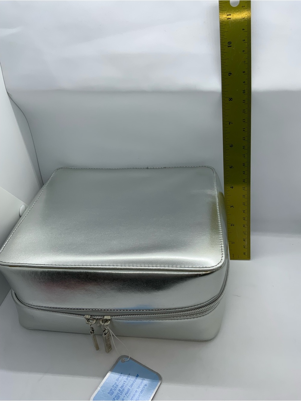 TRUE BLUE SPA Silver Portable Tablet Case - Picture 7 of 7